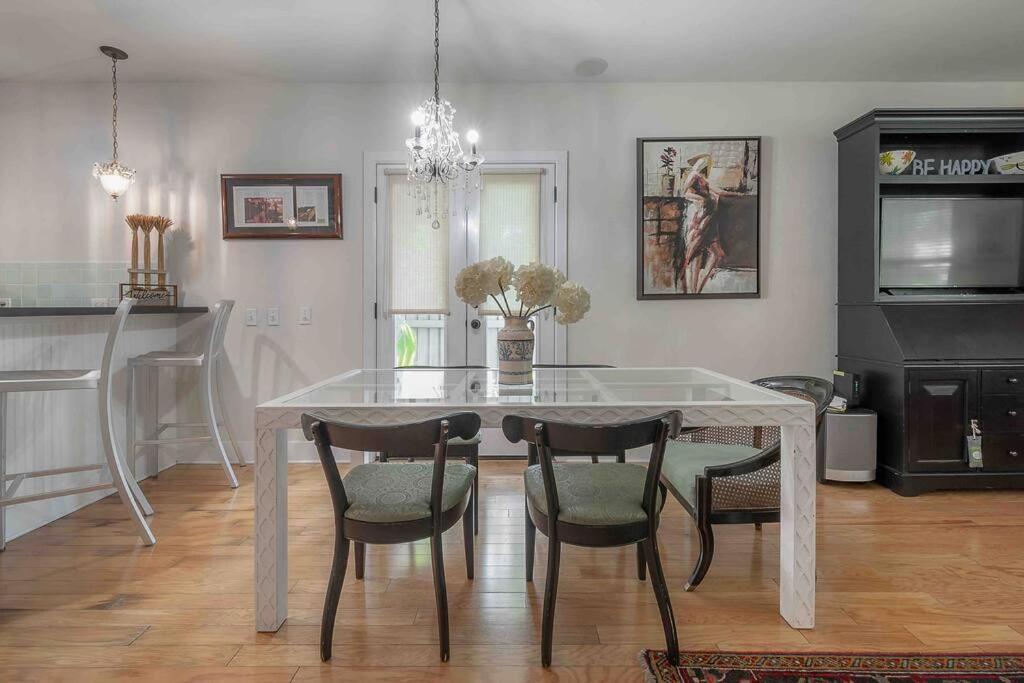 Nawlins Vibe With Rooftop Verandah Near Riverwalk And Downtown تامبا المظهر الخارجي الصورة