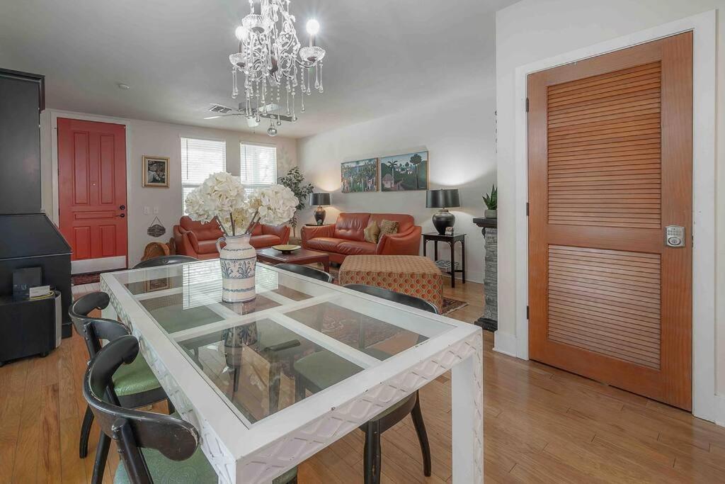 Nawlins Vibe With Rooftop Verandah Near Riverwalk And Downtown تامبا المظهر الخارجي الصورة